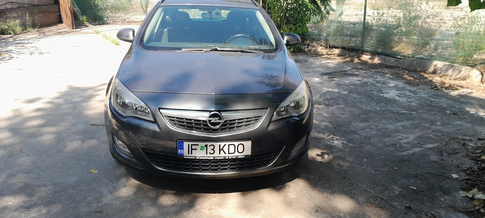 Vand opel astra j