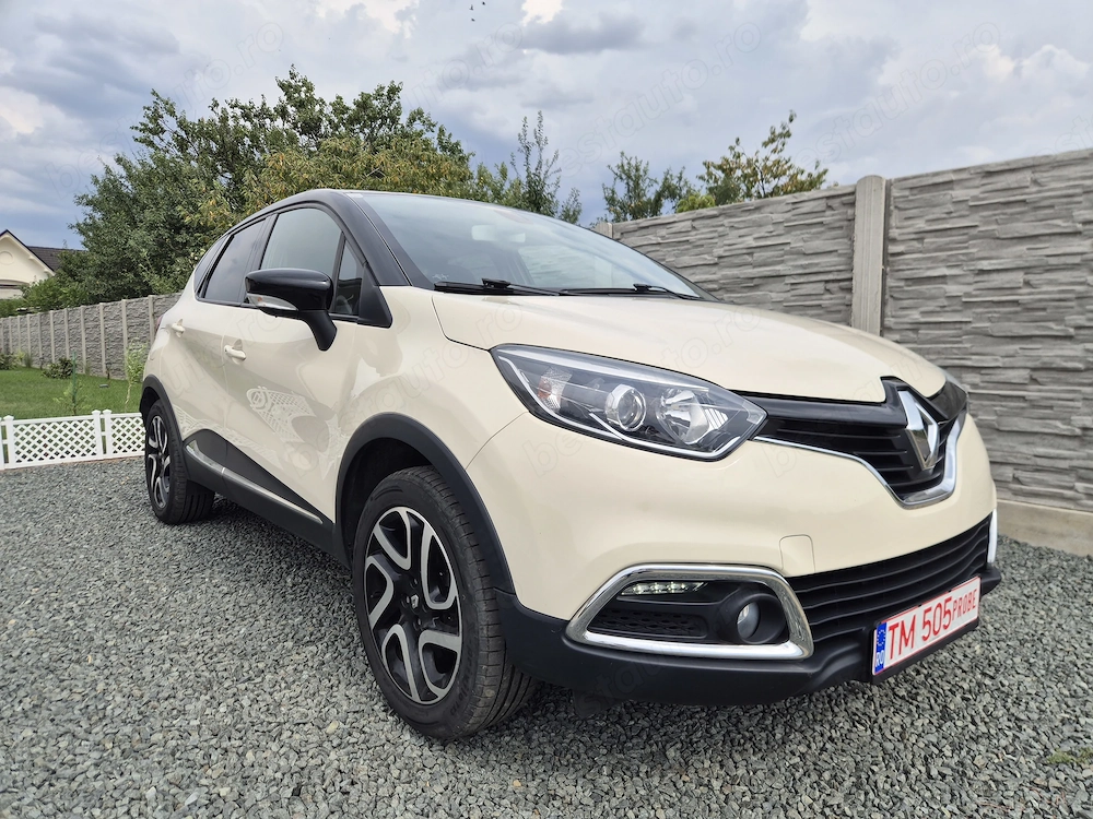 RENAULT Captur
