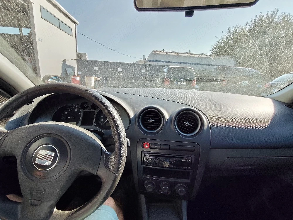 Vând Seat Ibiza 
