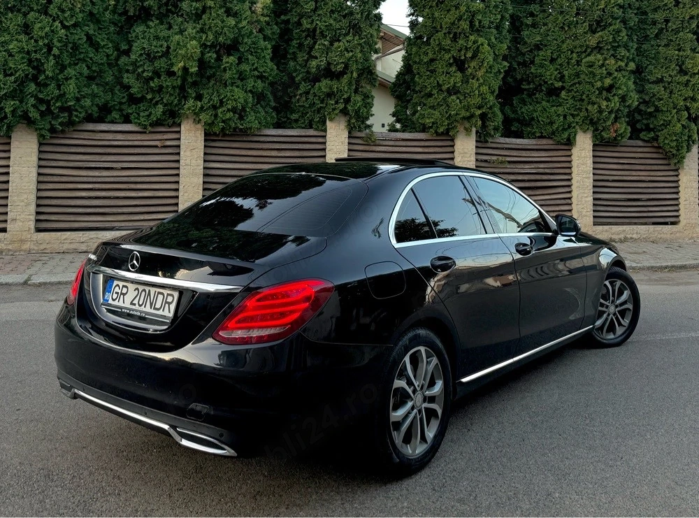 Vand Mercedes C300H 2016