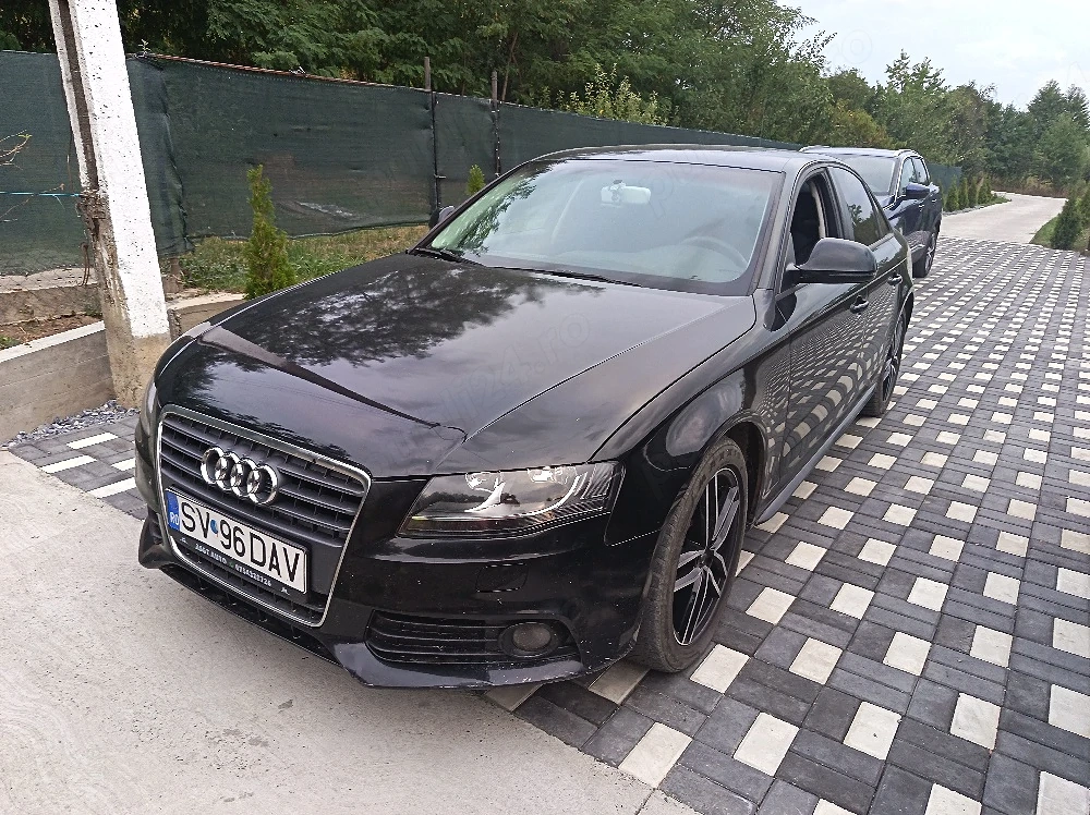 Audi A4 B8   2009   Automată   S-line exterior   320.000 km   5000 