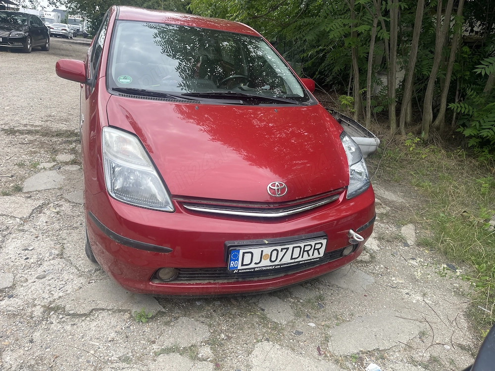 Vând Toyota Prius G2 Hybrid an 2007.