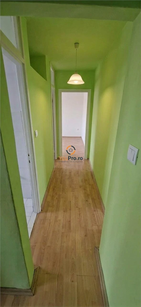 Apartament Decomandat Etaj 1 Zona Dambovita   Bloc Izolat