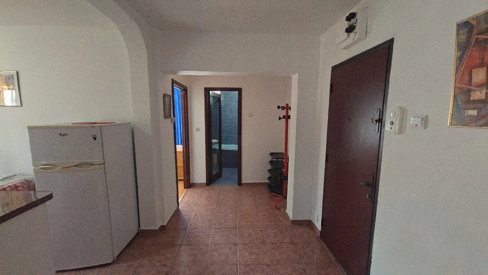 2 camere Petrodava cu ieșire pe terasă! 