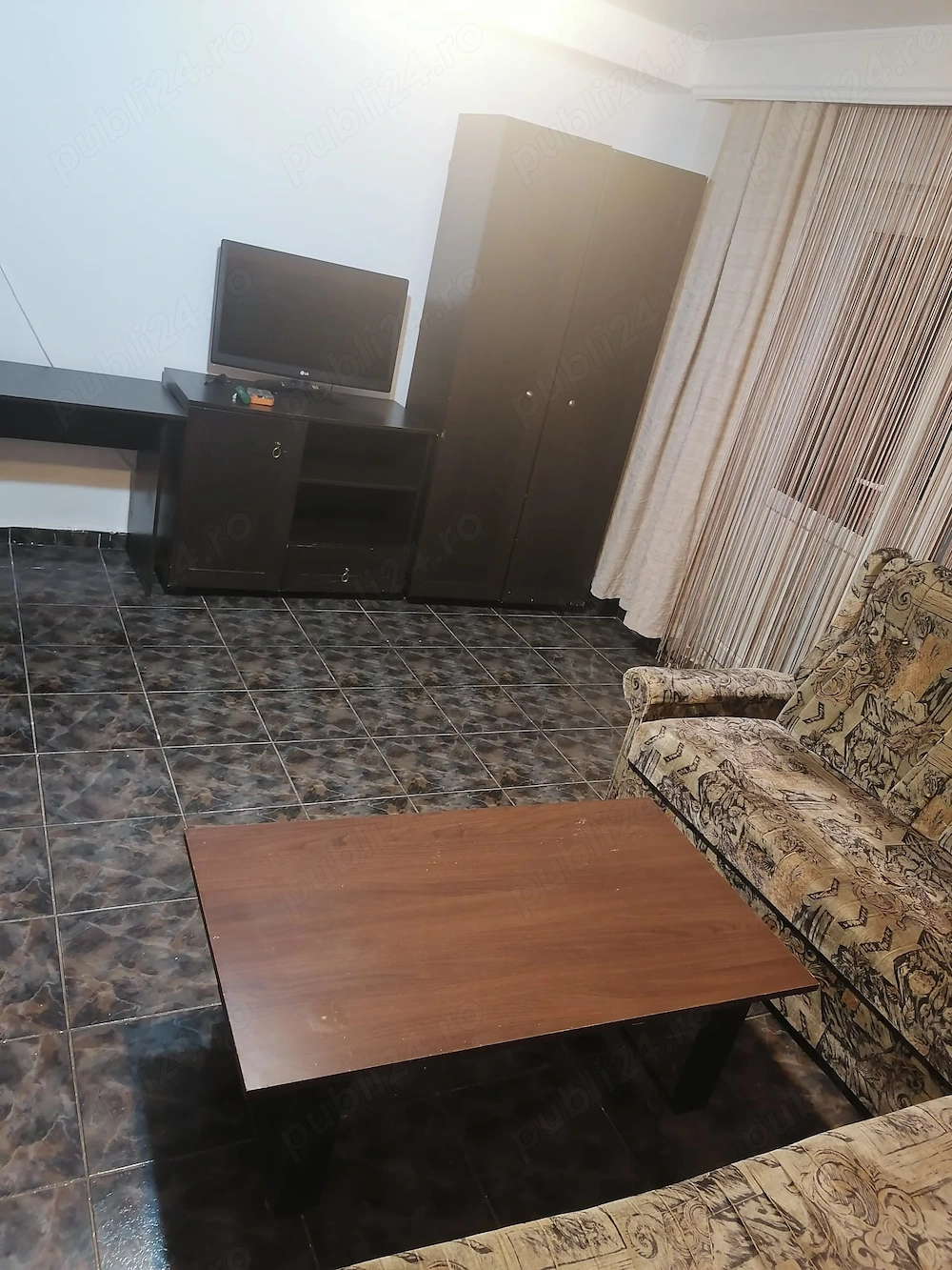 Închiriez garsonieră mobilată și utilată   41 mp   Zona Exercițiu-1250lei luna
