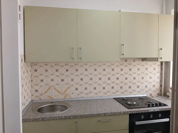 Garsoniera Cartier Berceni