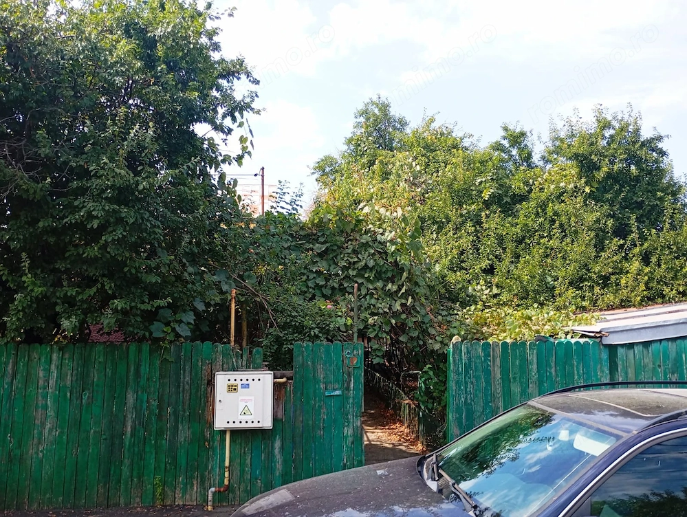 Casă cu teren generos lângă Șoseaua Colentina
