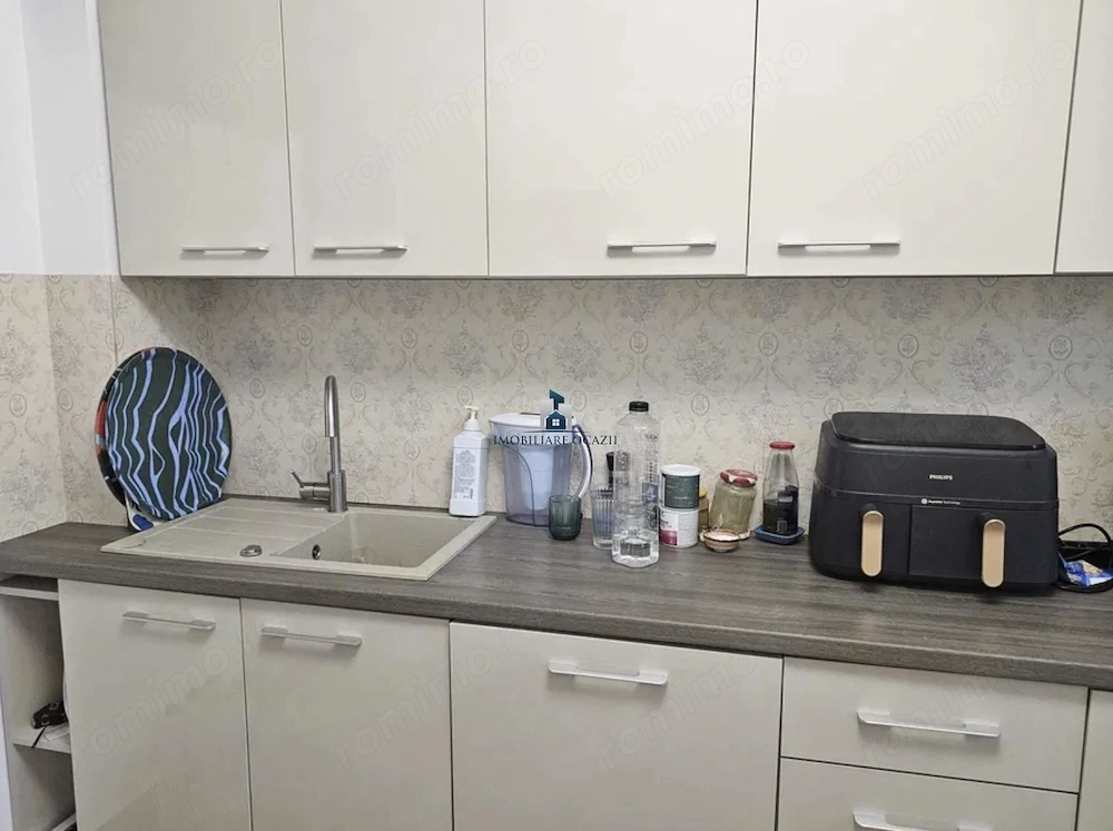 Apartament 3 Camere Decomandat Piata Sudului