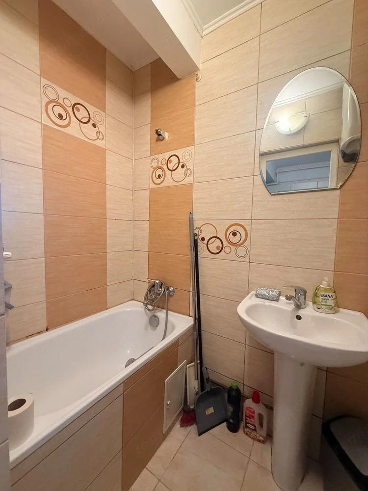 Garsoniera de închiriat Brașov in zona Triaj