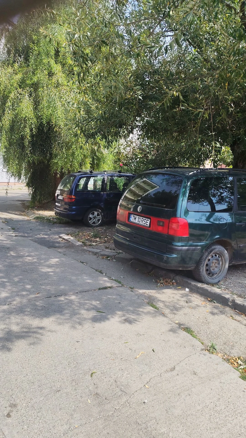 Vând VW Sharan, an 2001, motor 1.9 TDI, 7 locuri, 5 uși