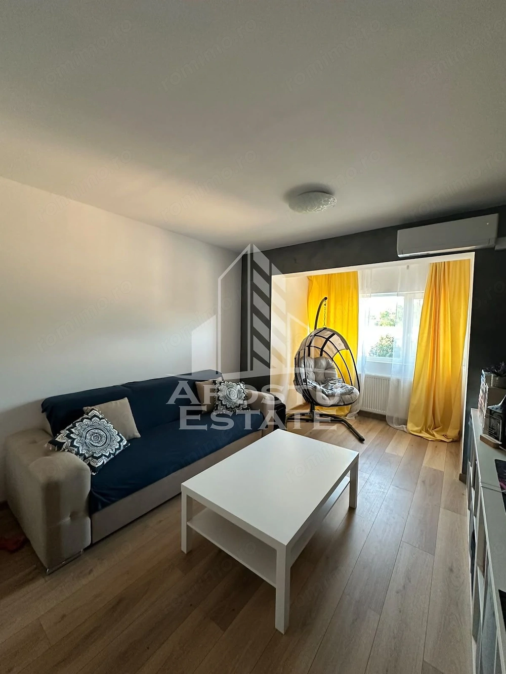 Apartament cu 3 camere, de vanzare, zona UMT, Timisoara