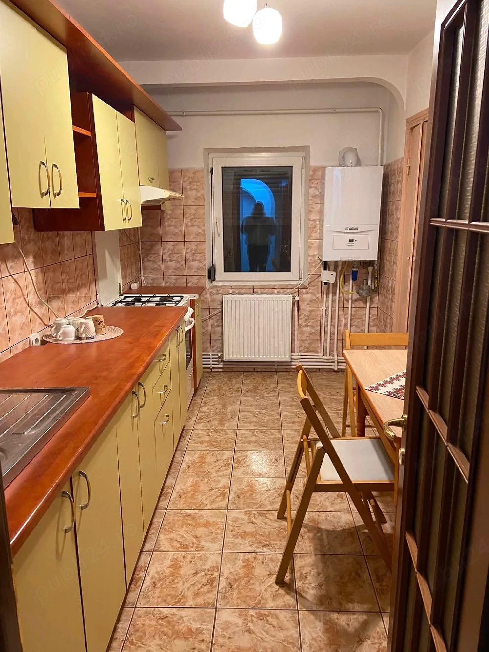 Apartament 2 camere de închiriat 