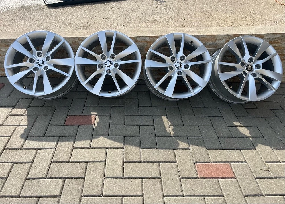 Jante originale Skoda R17 prindere 5x112sunt compatibile SKODA - Volkswagen- SEAT