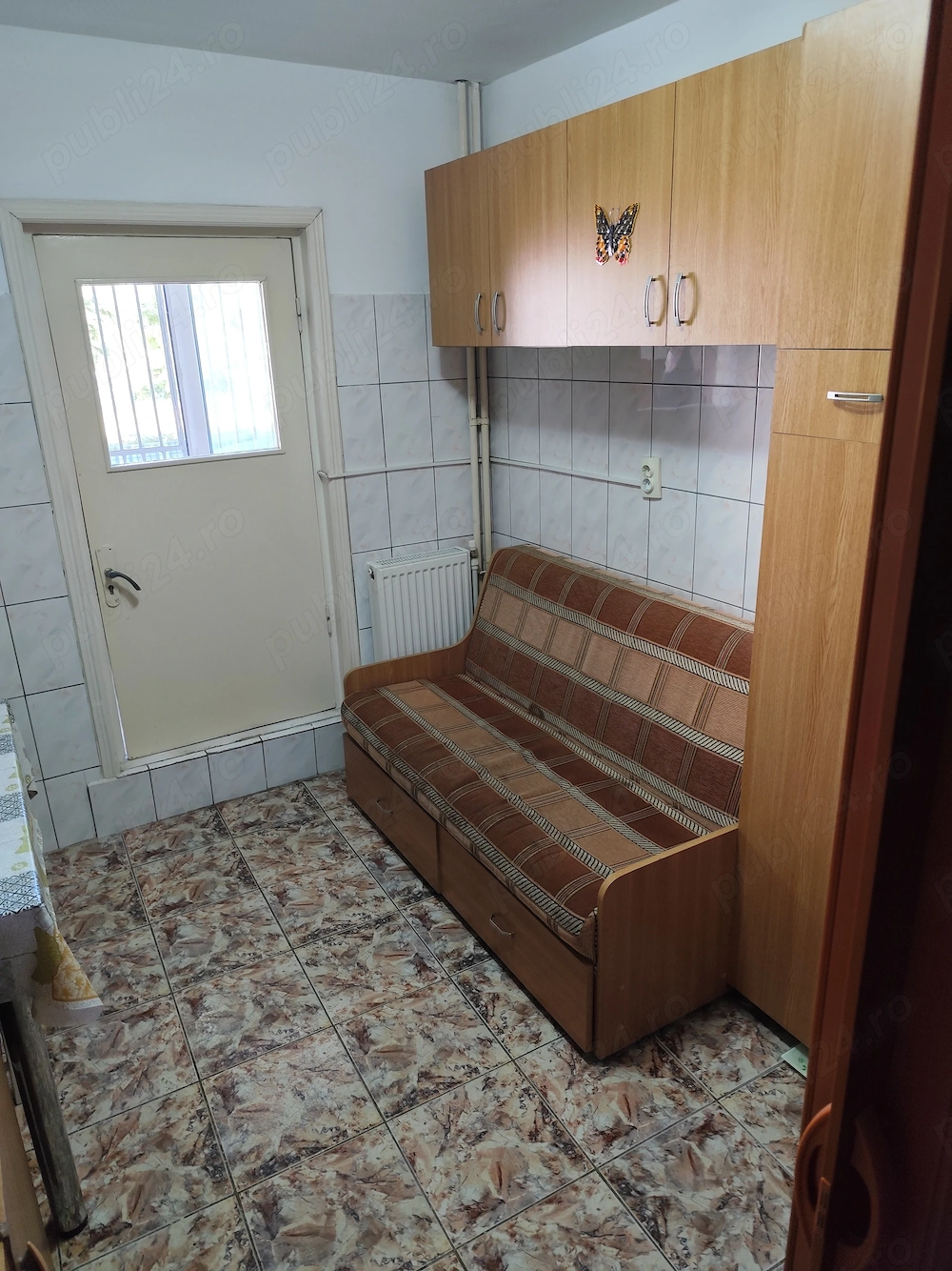 Inchiriez apartament cu doua camere