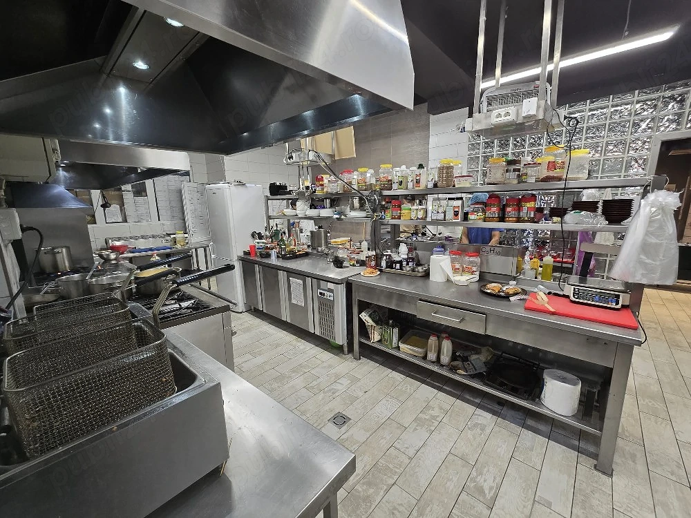  Inchiriez restaurant complet echipat, utilat, Str Rezervelor,MR