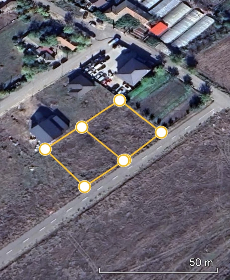 Teren intravilan Nisipari (Castelu), cartierul nou   2 loturi alăturate (818 mp   803 mp)