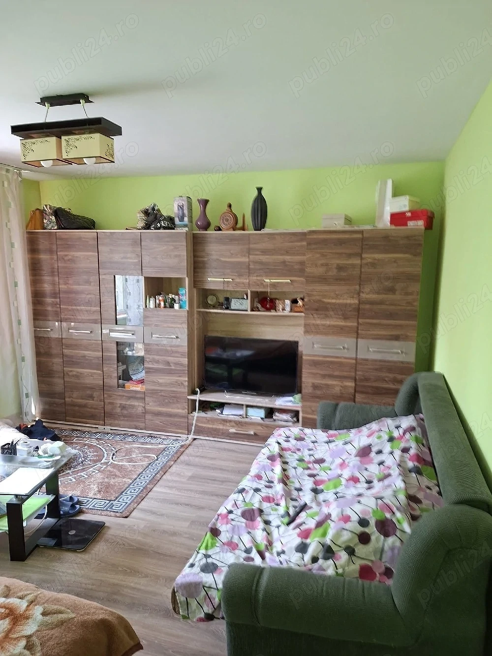 Circumvalatiunii,apartament cu 2 camere decomandate 54 mp.et 3 din 4,90.000 euro