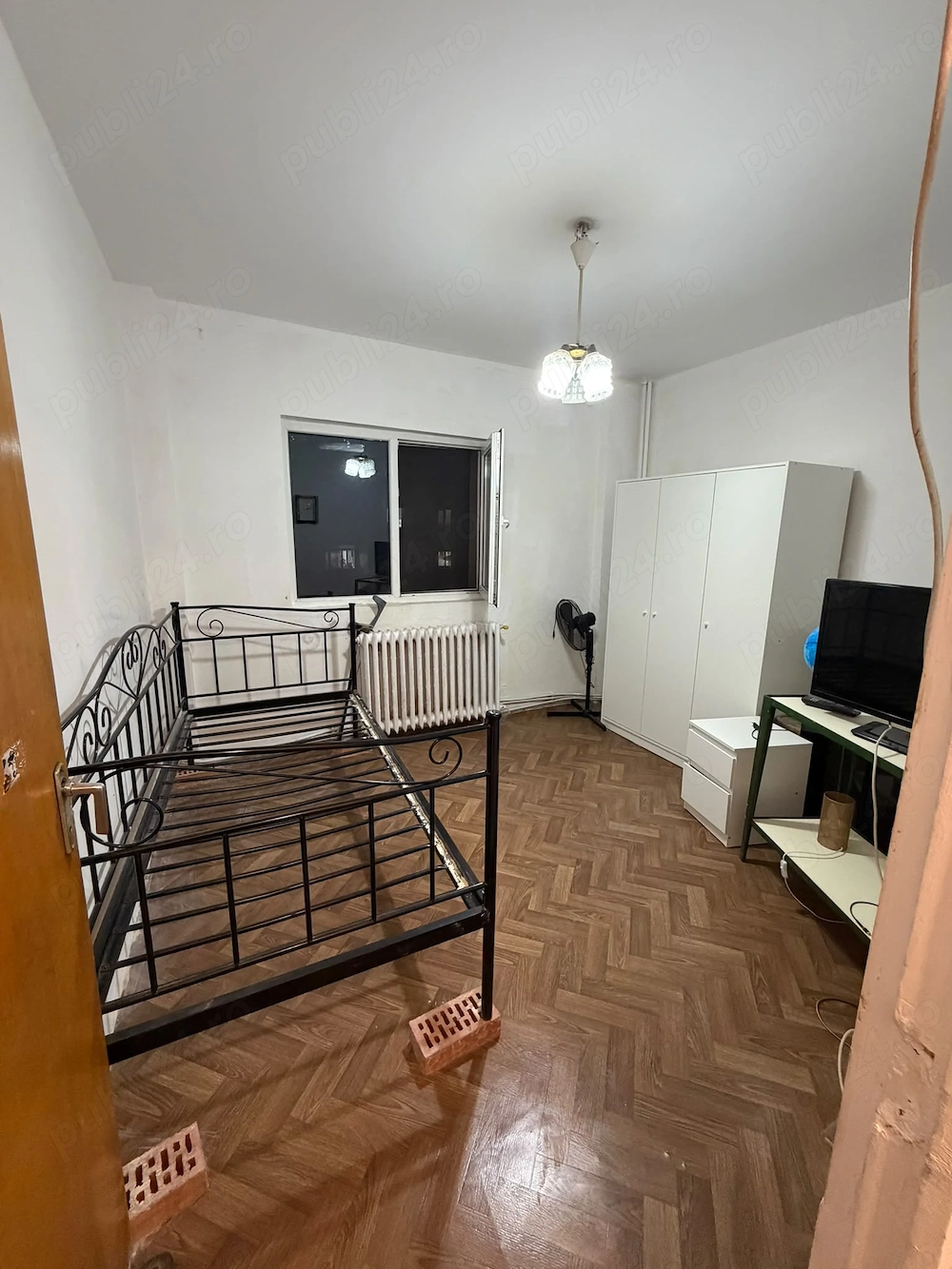 Închiriere apartament 3 camere muncitori straini 