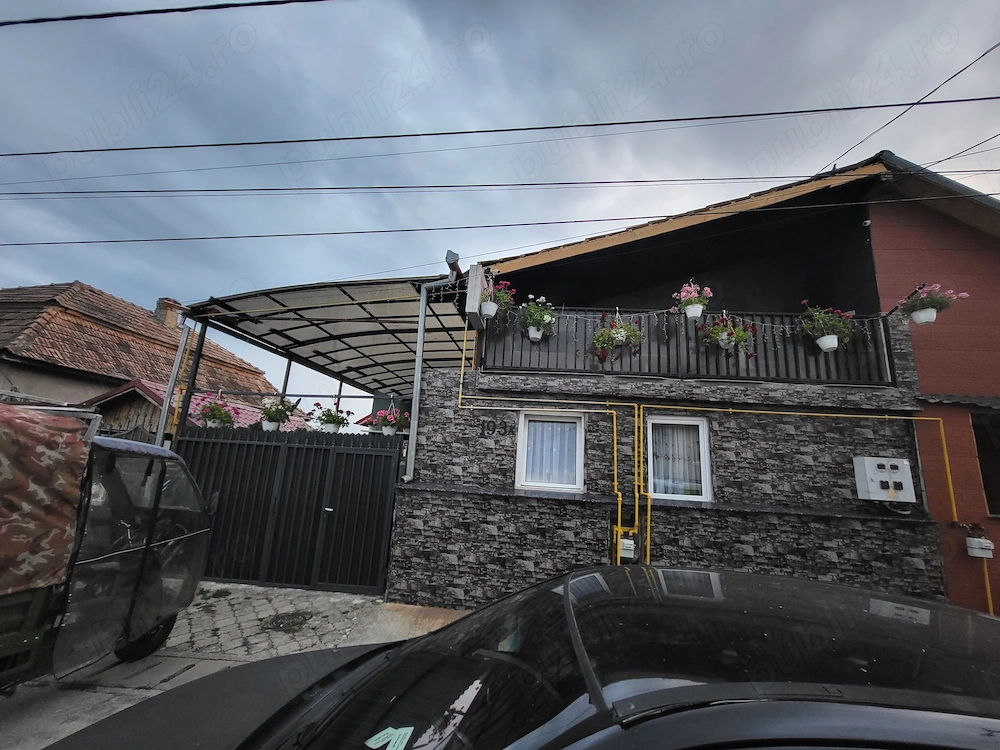 Casa la ieșire din turda în Copaceni preț în euro