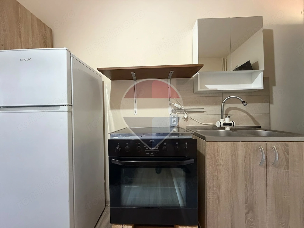 Apartament cu 1 camere de închiriat în zona Dambovita