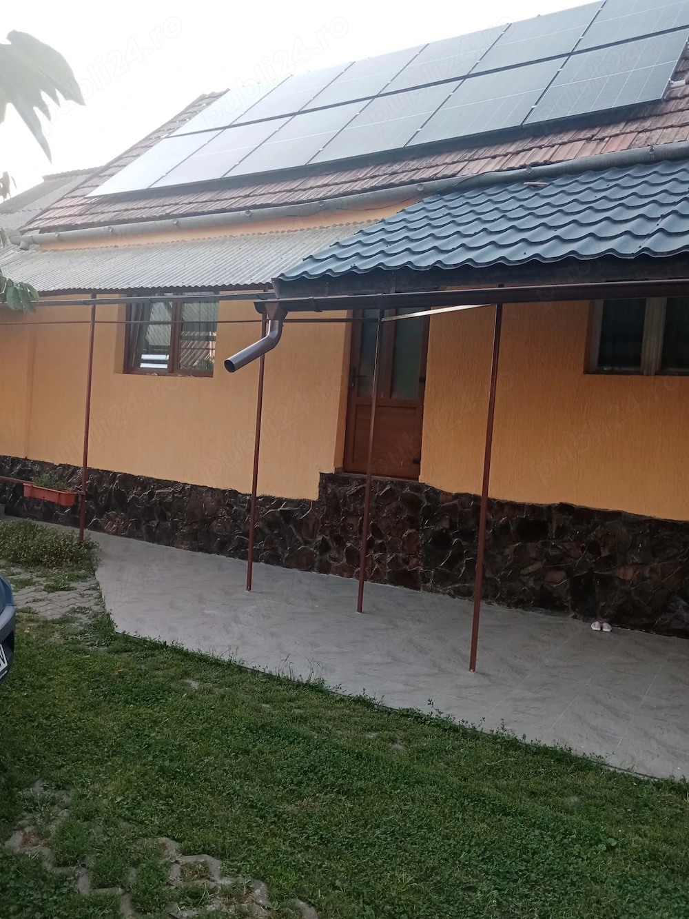 Persoana fizica vand casa in Ideciu de Sus, zona centrala
