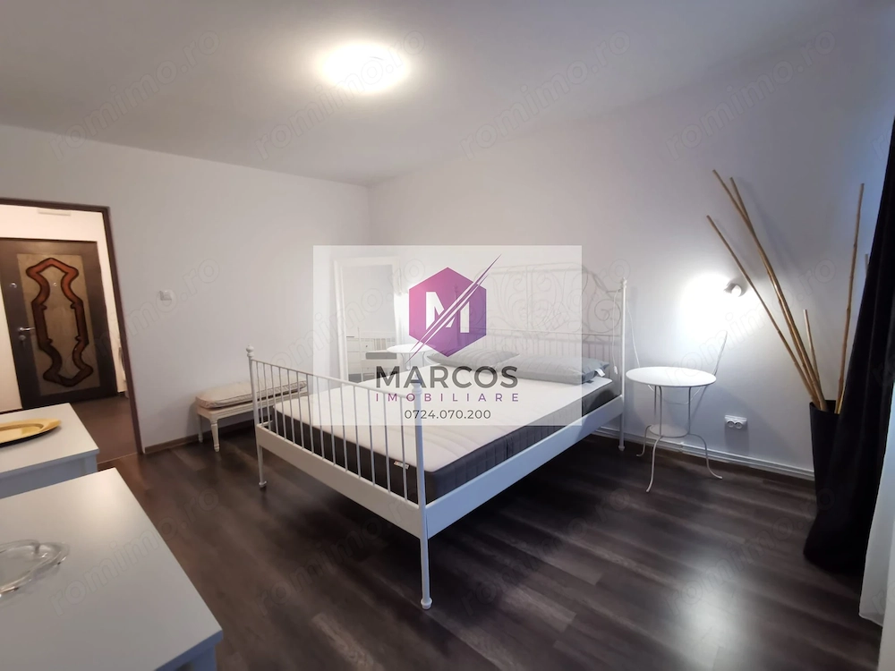 Inchiriez apartament 2 camere Micro 3