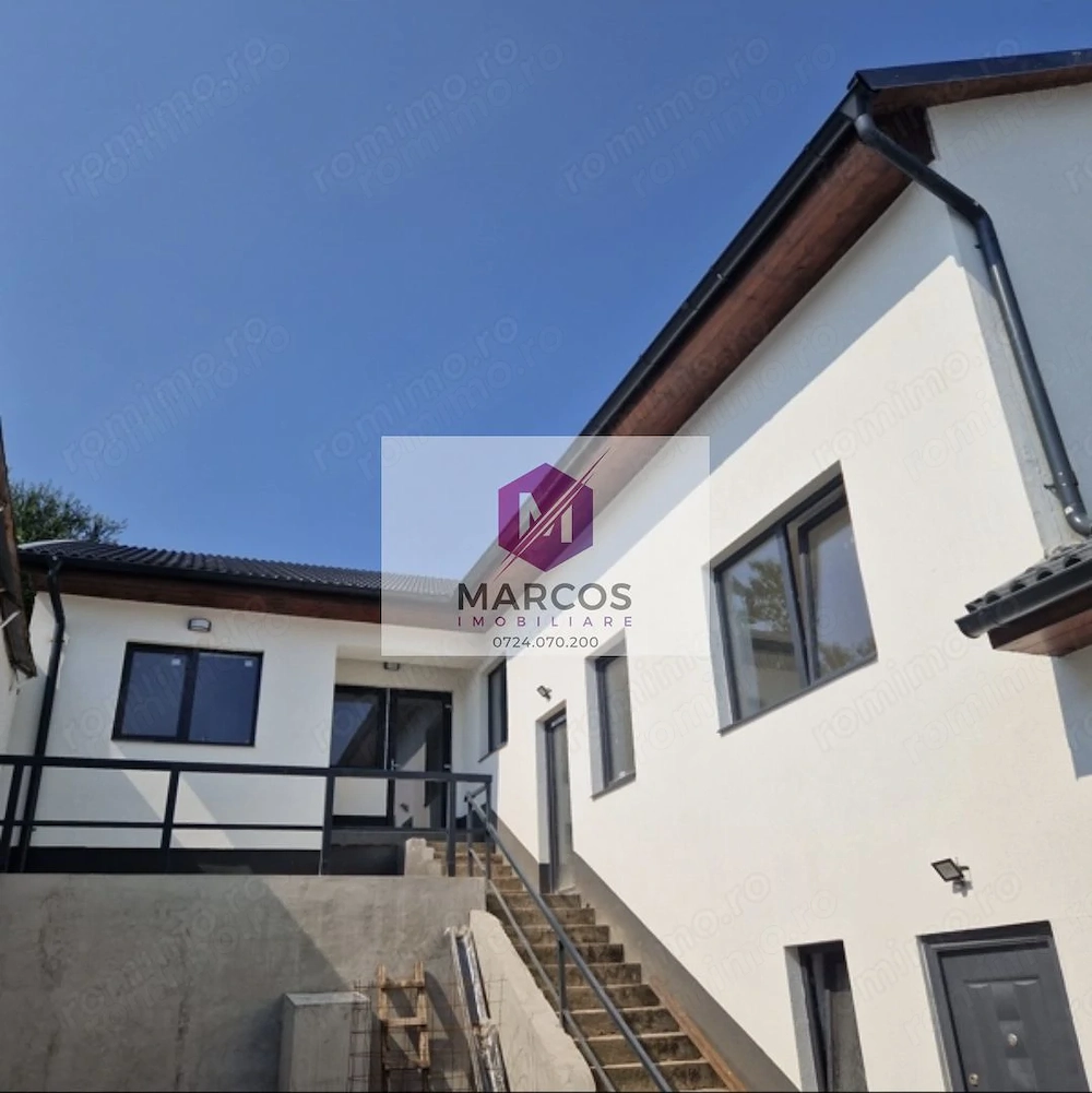 Vand casa in zona Blocului 800