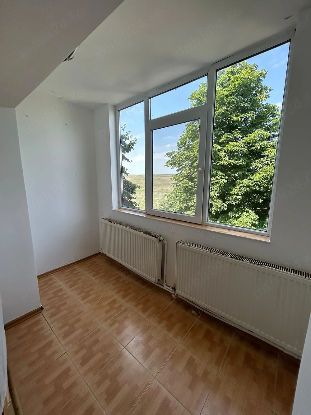 Apartament 3 camere Medgidia zona VS-uri