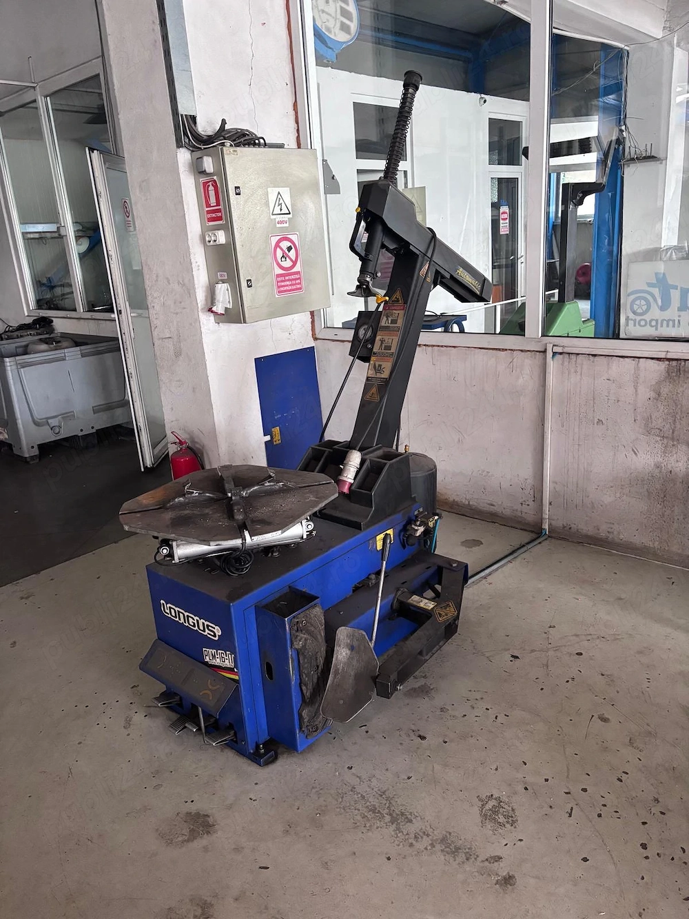 Aparat dejantat, 380V