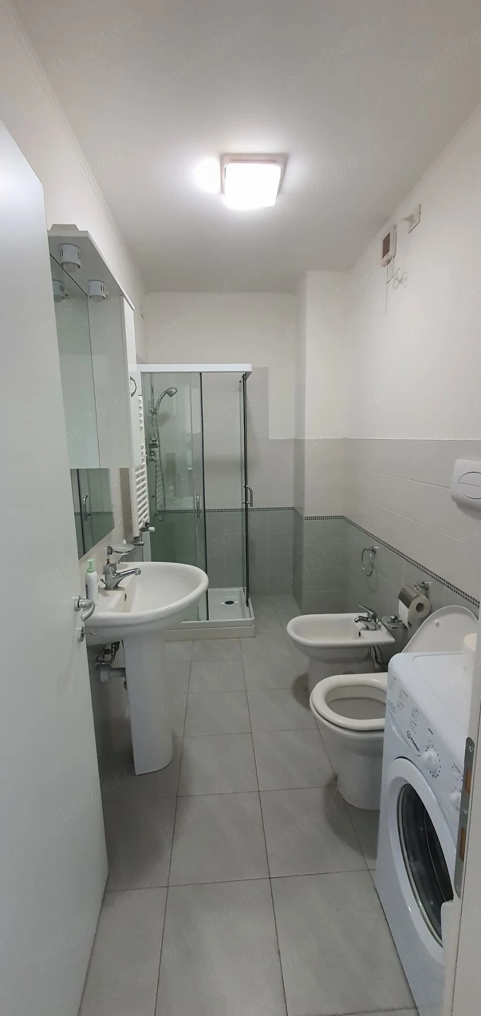 inchiriez apartament central