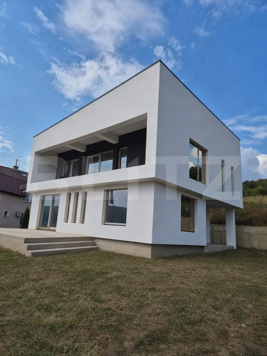 Proprietate premium casa nouă, 165 mp utili, Corunca, Răsăritului