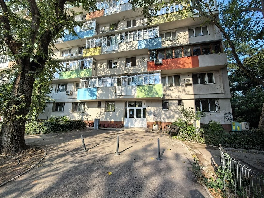 Vand apartament 1 camera in Sector 1