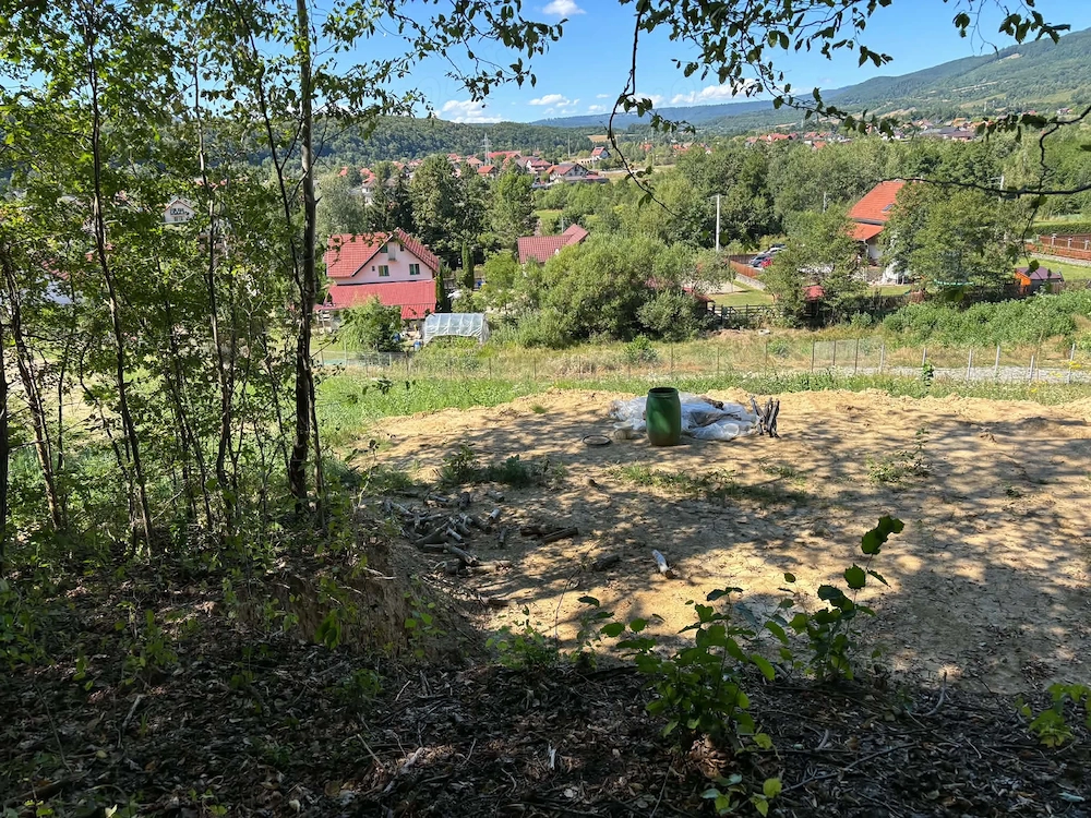 Teren intravilan de vanzare in Sovata langa lacul URSU
