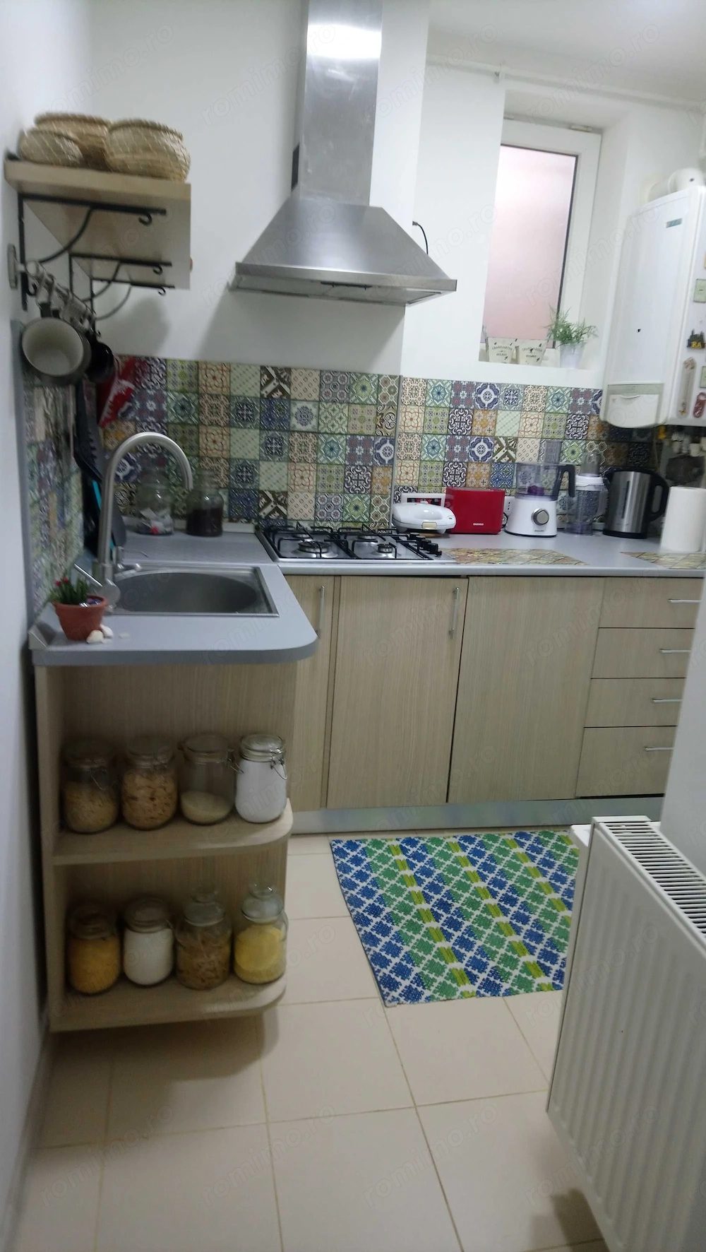 Apartament 2 cam demisol 11 Iunie