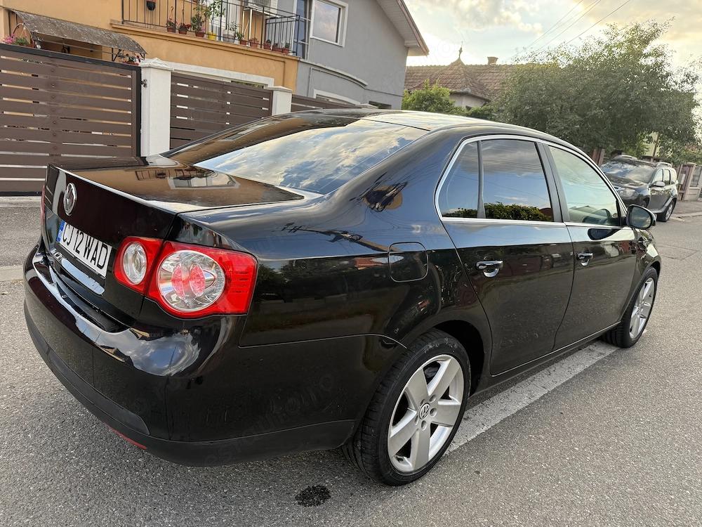 Vw Jetta 1.6 Benzina  HIGHLINE  Impecabil - Inmatriculat