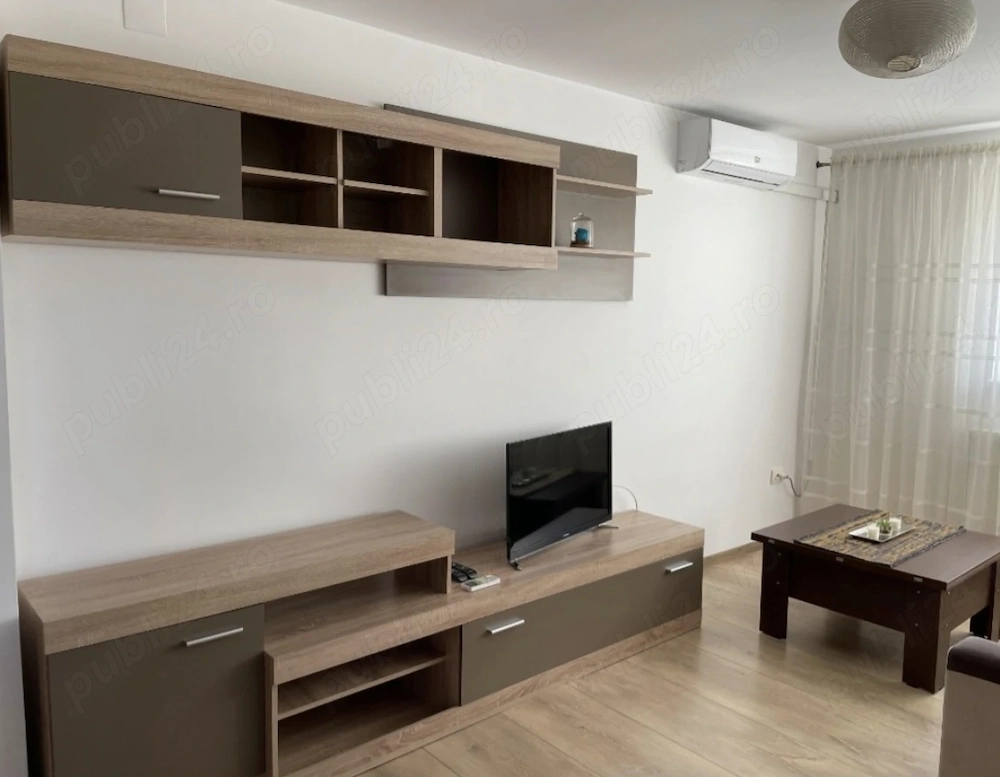 Închiriez apartament cu două camere, în zona Cetate-Arnsberg, etaj 4 din 4