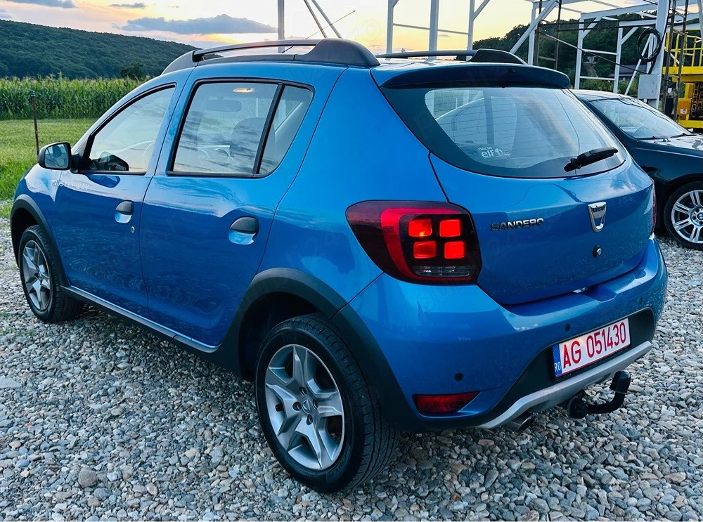 Proprietar vand Dacia Sandero Stepway. 2018 euro 6 stare foarte ingrijita distributie noua