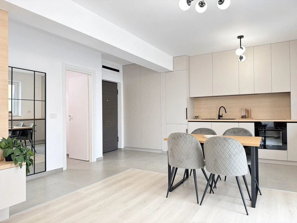 Apartament modern 2 camere, loc de parare,  Lipovei/Denya Forest