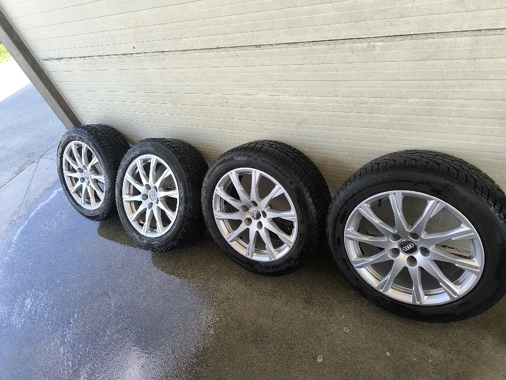 Vand Set 4 Roti Jante Originale Audi A4 B9 R17 cu Anvelope 225/50 R17