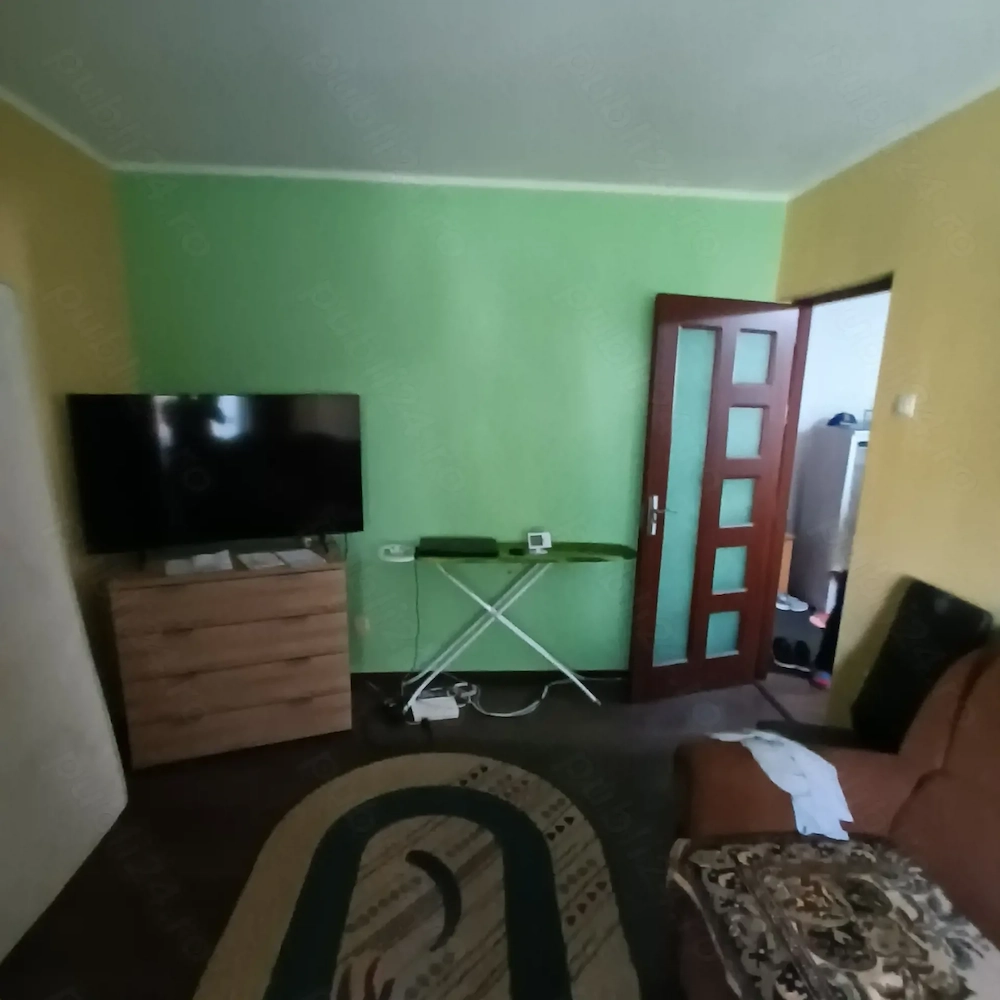 Închiriez apartament 2 camere