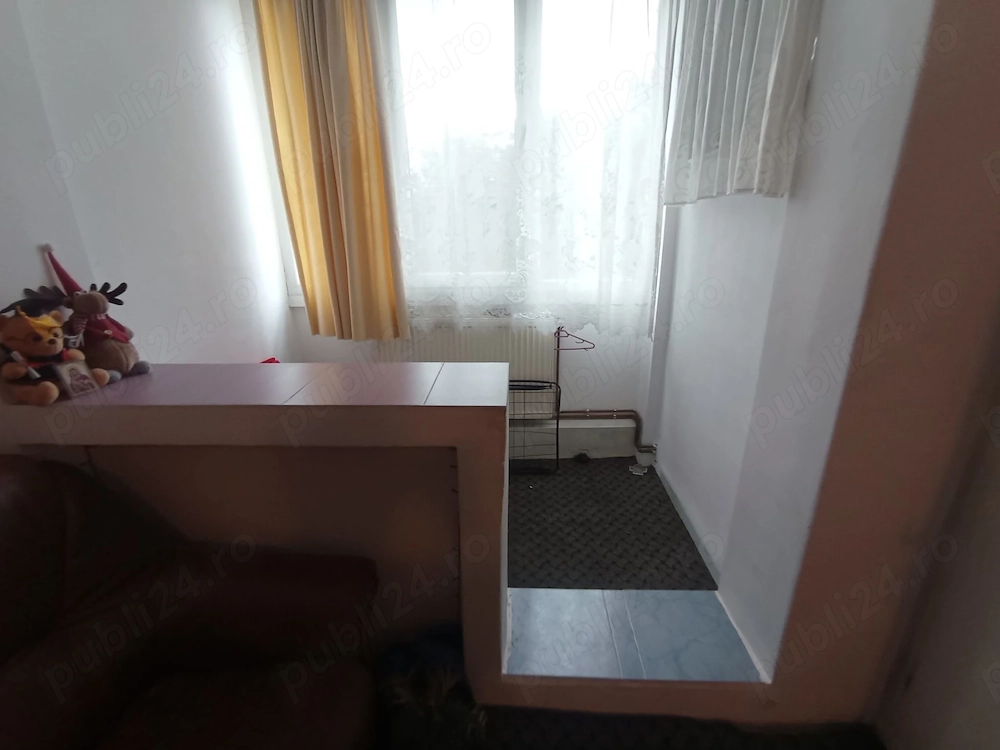 Vand garsoniera aleea Carpați 