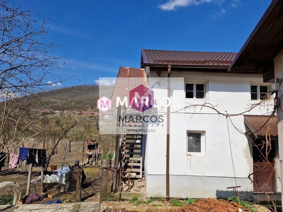Apartament 2 camere la casa, curte comuna, Lendt, ID 986