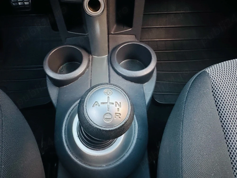 Mitsubishi Colt 1,3 benzina automat 