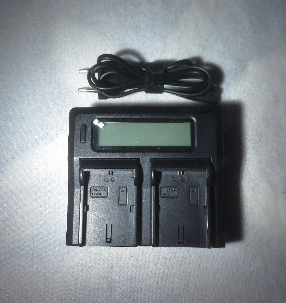 Dual Battery Charger DC-LCD