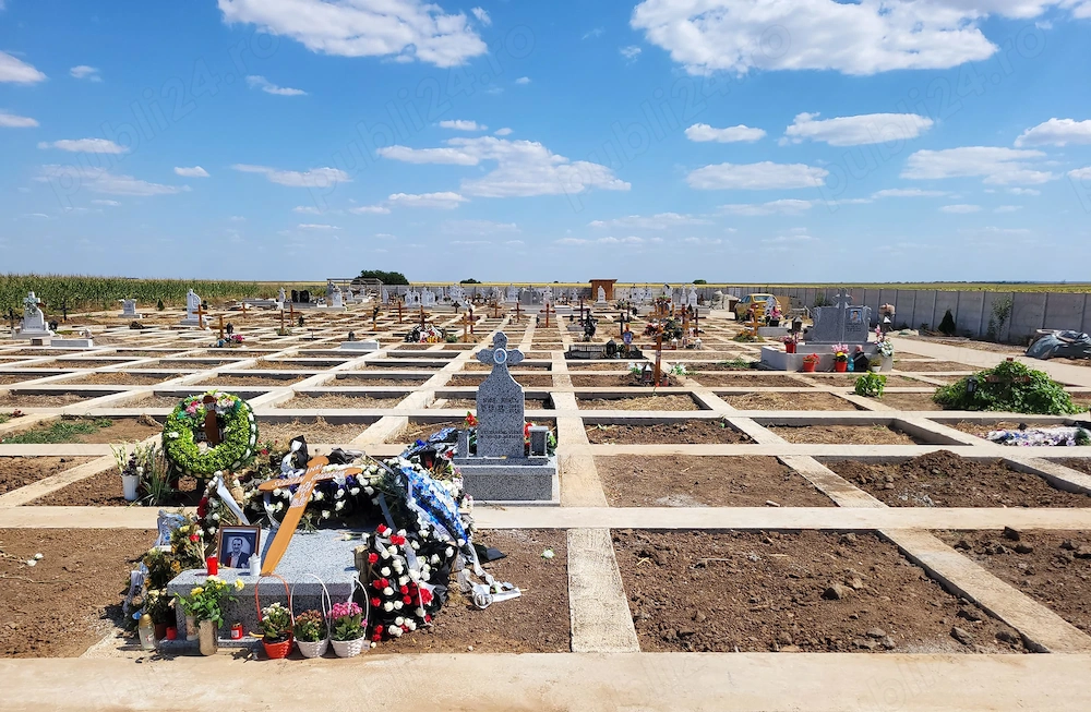 Locuri de veci - Cimitirul Sf. Spiridon - Berceni 3, Ilfov - 3.000 lei