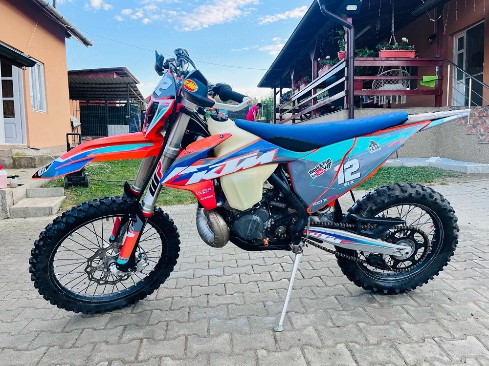 Motor enduro cross KTM exc 250 din anul 2020 cu 240 ore stare perfecta