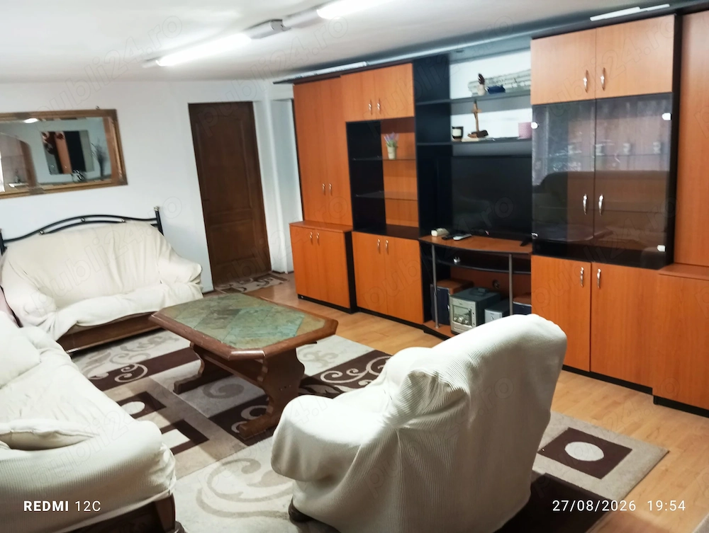Inchiriez apartament 4 camere, artera,Calea Torontalului