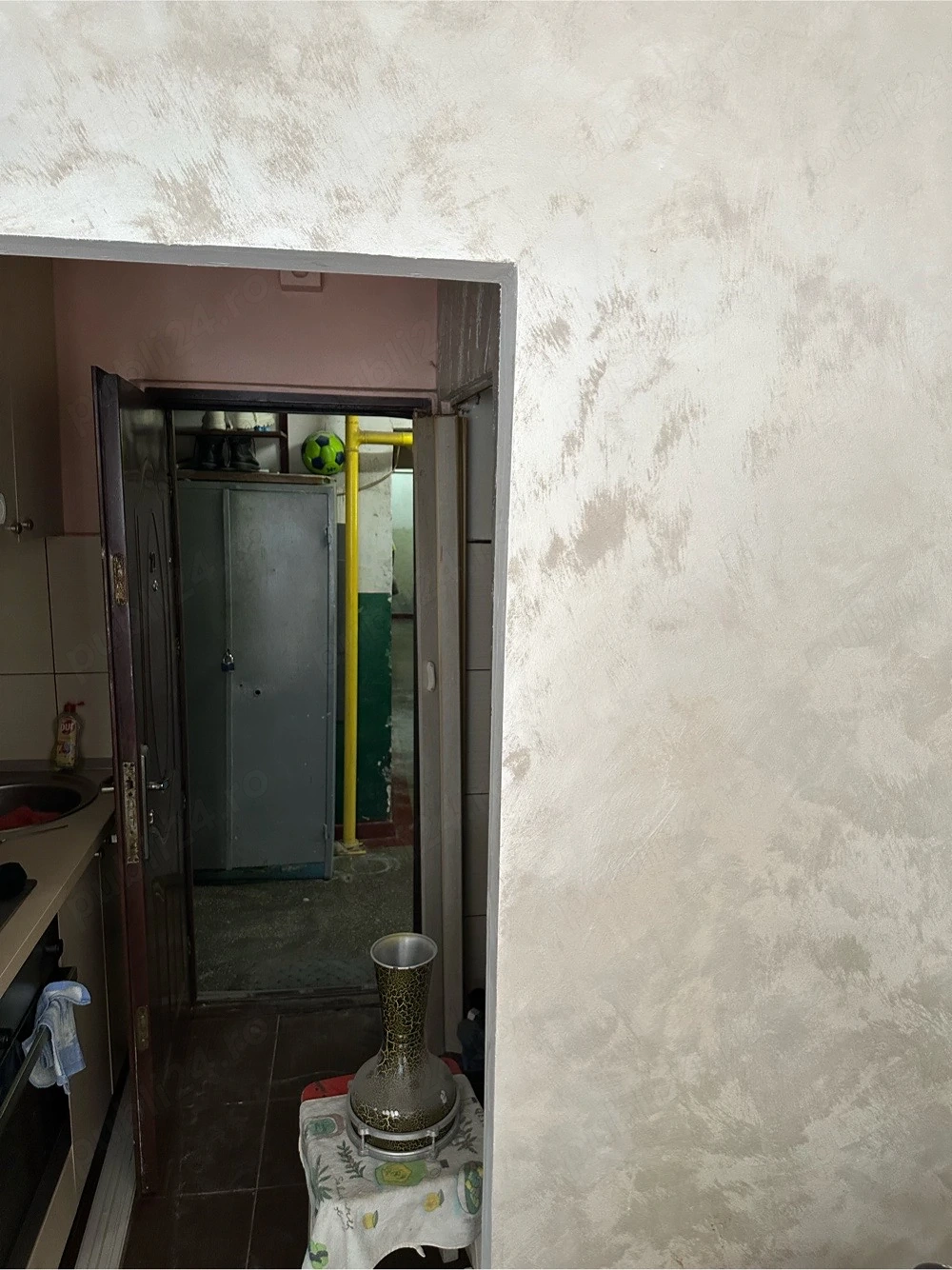 se vinde garsoniera