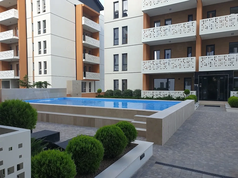 Apartament 2,5 camere +parcare subterana+ piscina, Future Residence