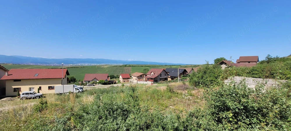 Vând teren intravilan - 491 mp + autorizație de construire 
